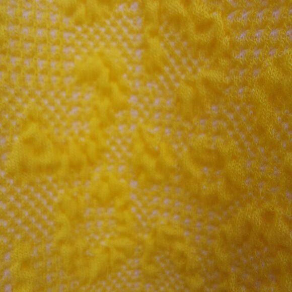 Voy Women's Yellow Bubble Sleeve Cheetah Textured Top Size Small NWT - Picture 8 of 10